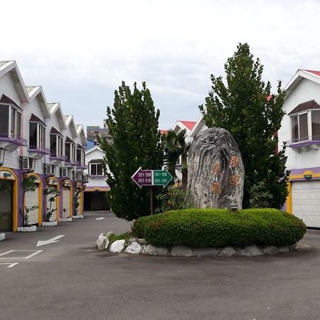 Sydney Motel Тучэн Экстерьер фото
