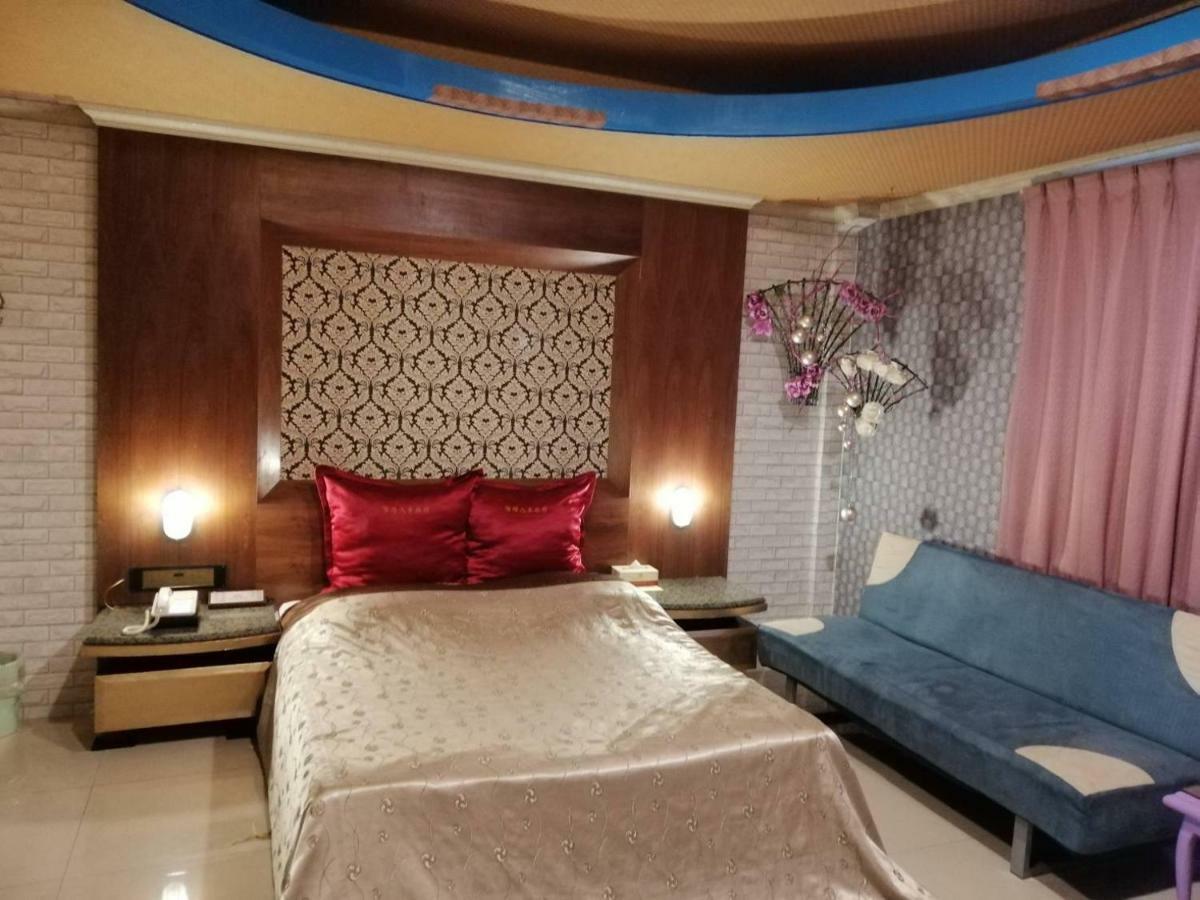 Sydney Motel Тучэн Экстерьер фото