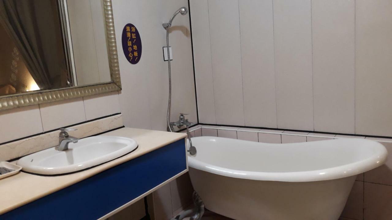 Sydney Motel Тучэн Экстерьер фото